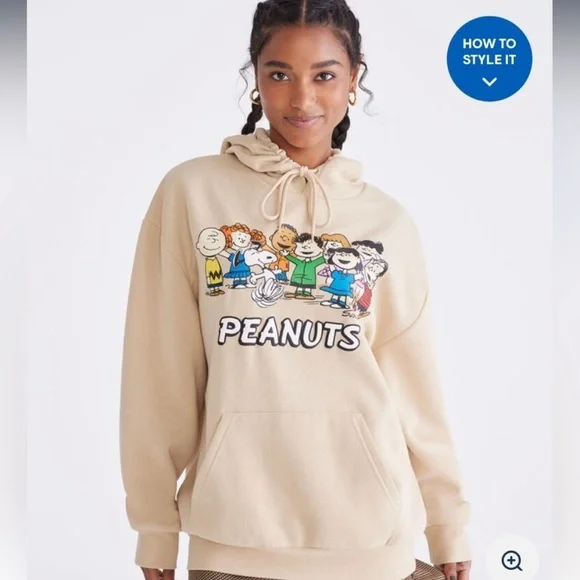 NWT Peanuts® Aéropostale Group Gathering Pullover Hoodie Tan size S Unisex - Picture 6 of 6